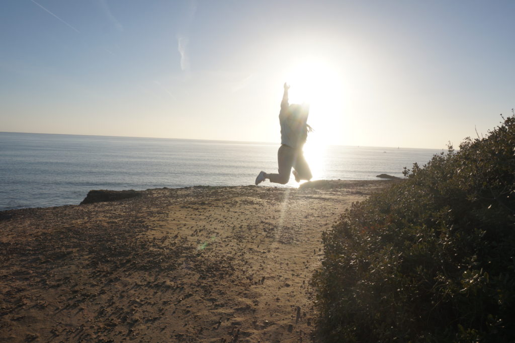 Hello mon amour - Bord de mer & saut